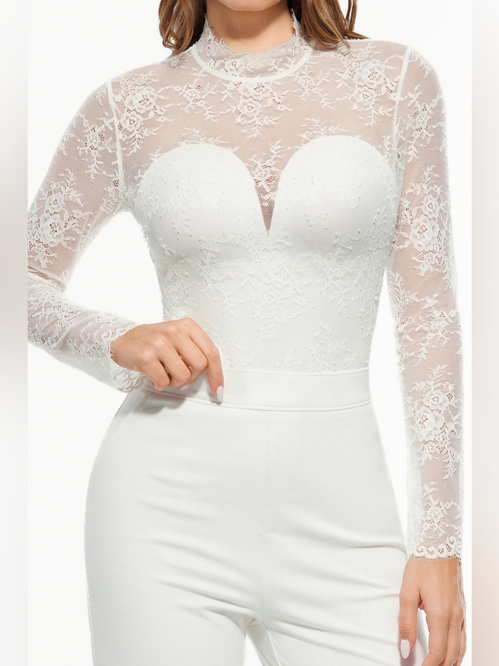 Lace Sculpting Bodysuit/Shapewear Style - Picture 4 of 9